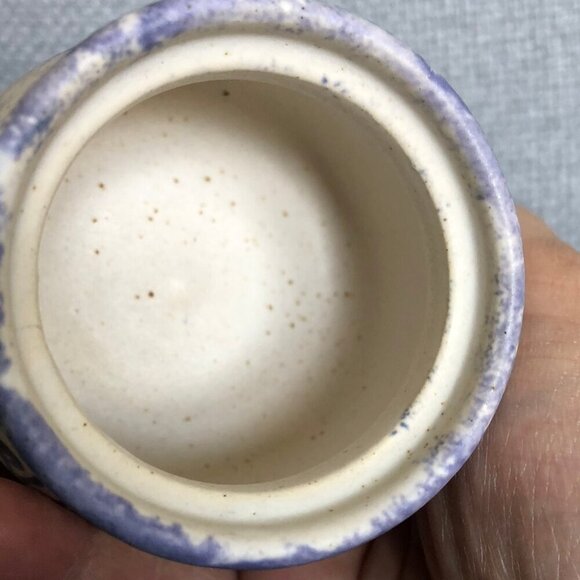 Artisan Ceramic Garlic Keeper Blue Lavender White Diameter 2.5 Inches - Picture 10 of 14